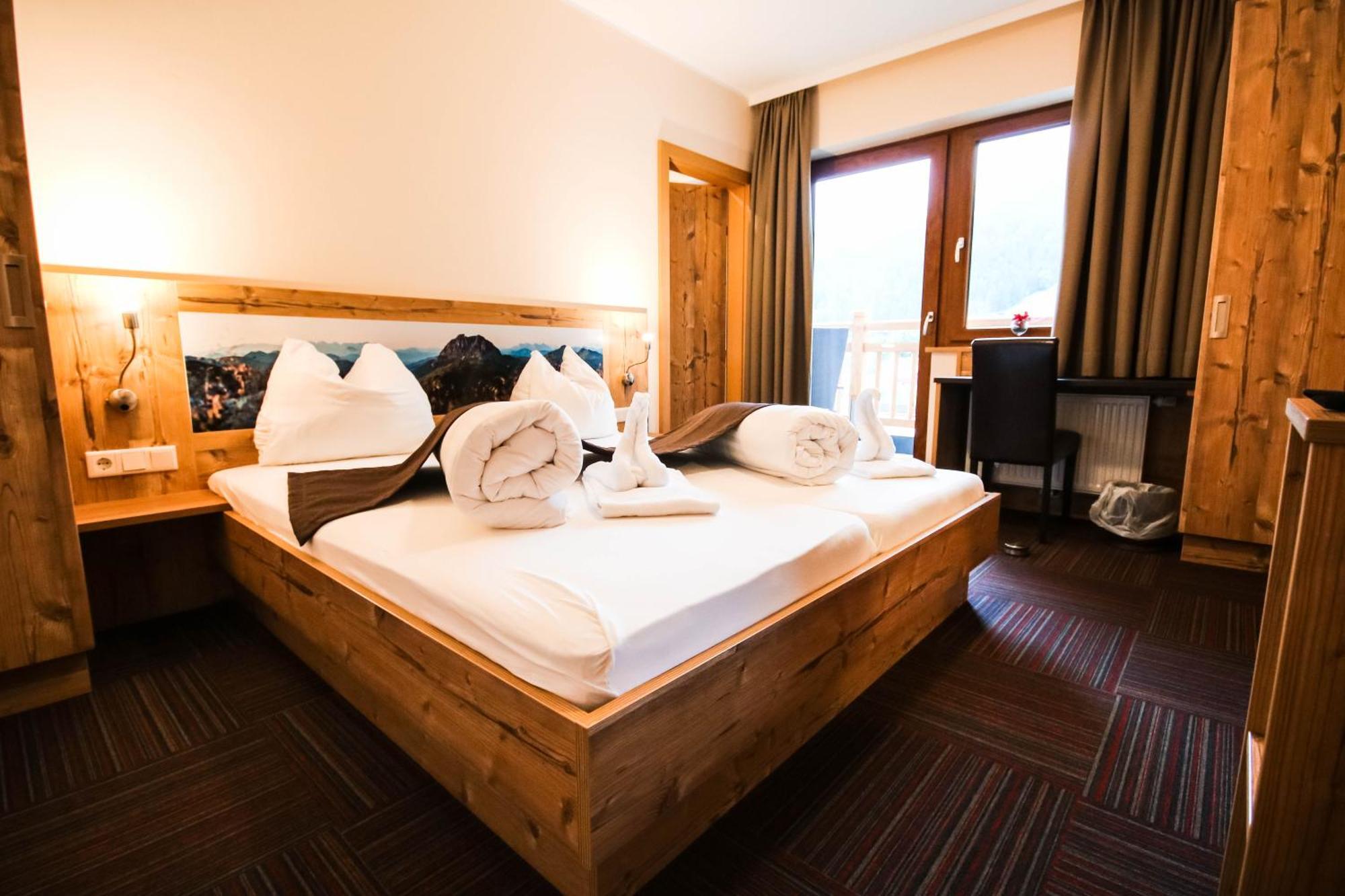Hotel Der Wolkensteinbaer Bramberg am Wildkogel Eksteriør billede